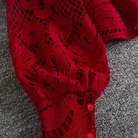 Red Elegant Women's Stand-Up Collar Lace Loose Lantern Long-Sleeved Shirt - Picture 4 of 6